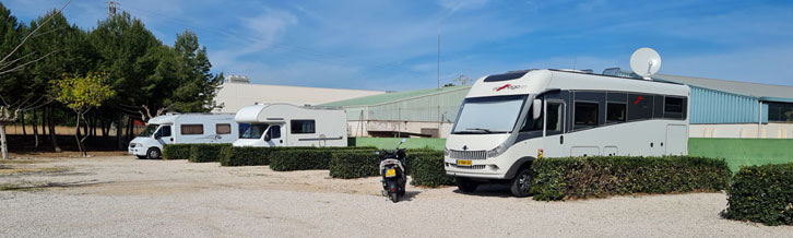 Wohnmobilstellplatz Tur&iacute;s